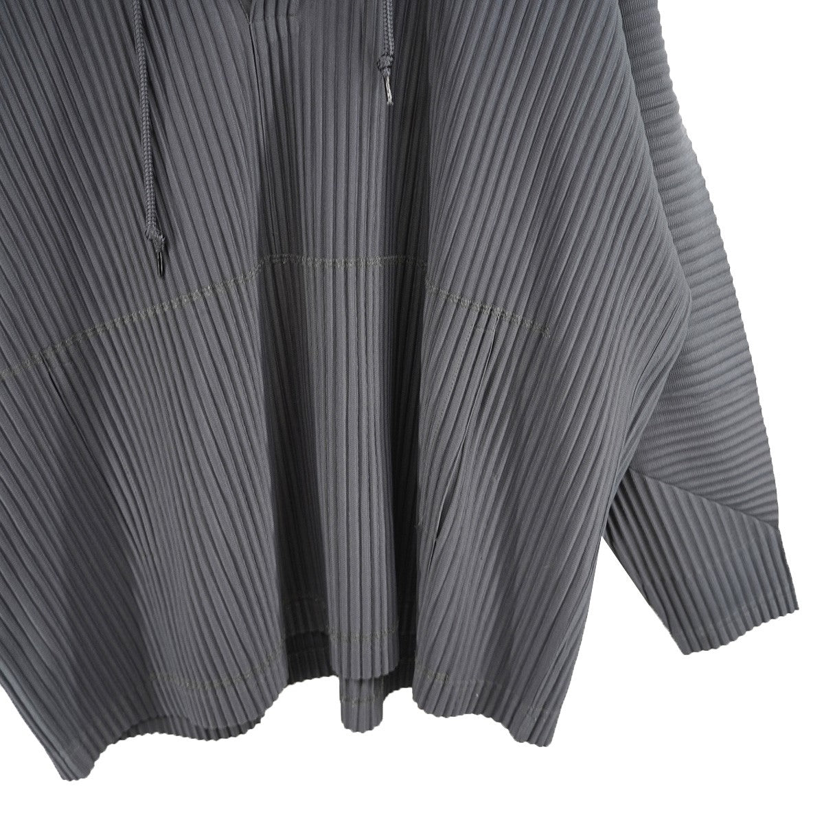 HOMME PLISSE ISSEY MIYAKE PLEATS HOODIE
