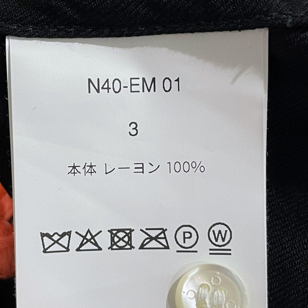 NOMARHYTHM Rose Embroidery Shirt